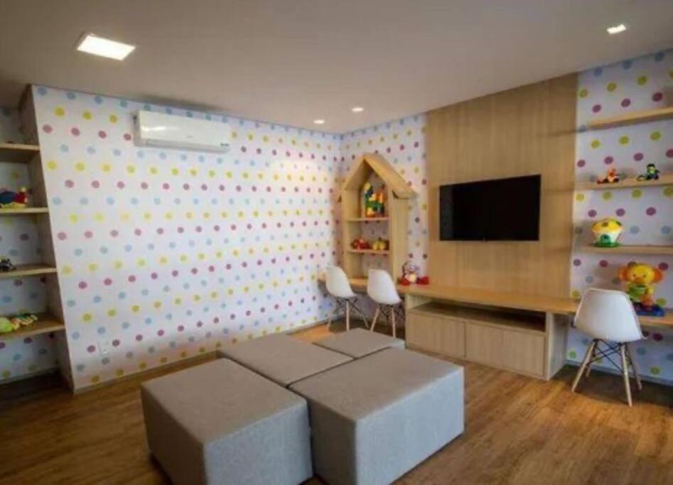 Prox A Orla Ponta E Pajucara Apartamento