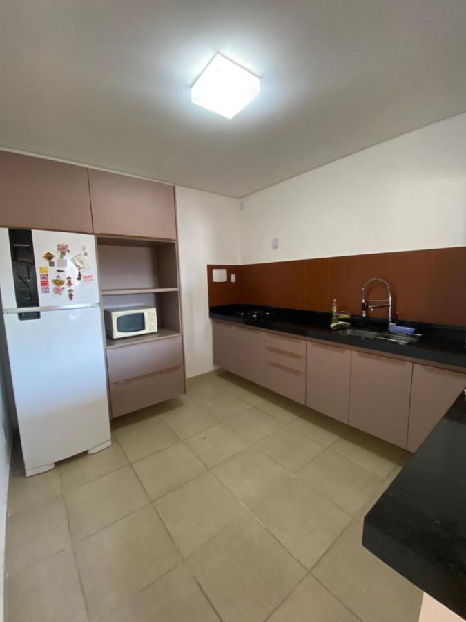 Apartamento Casa 90m, Dois Quartos, Proxima As Praias *