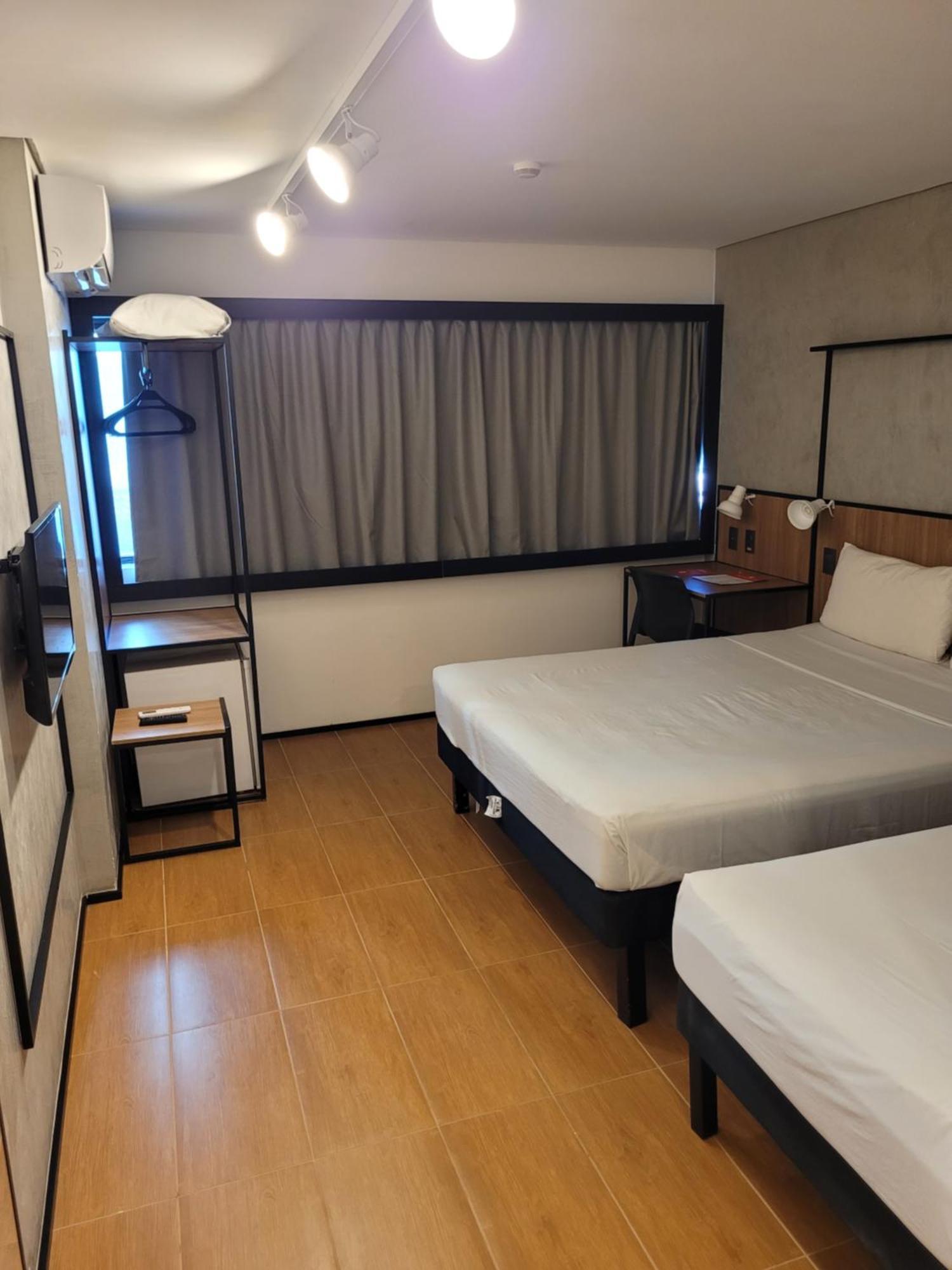 Ibis Pajucara Hotel 3*