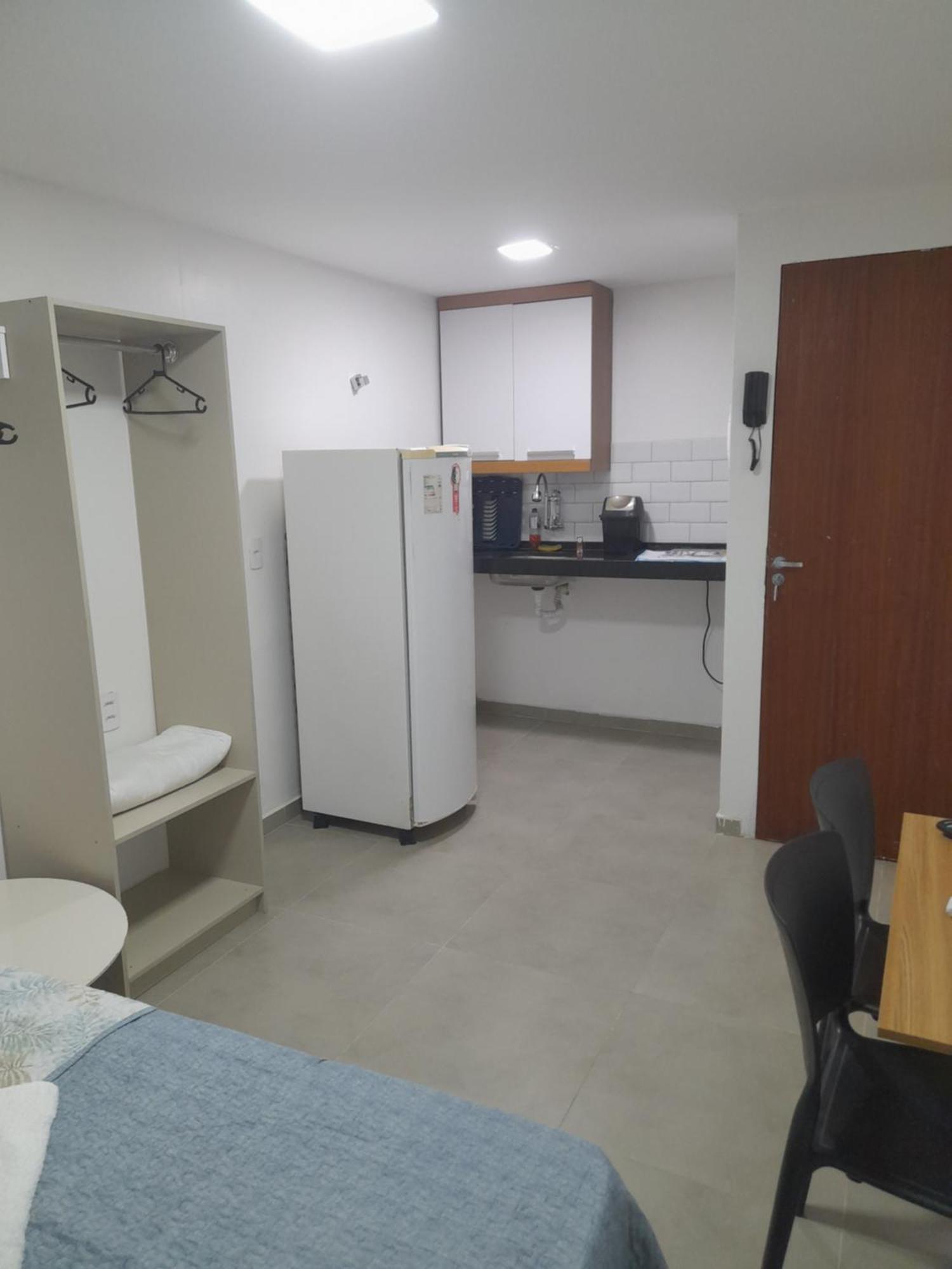 Apt Ponta Studio 01