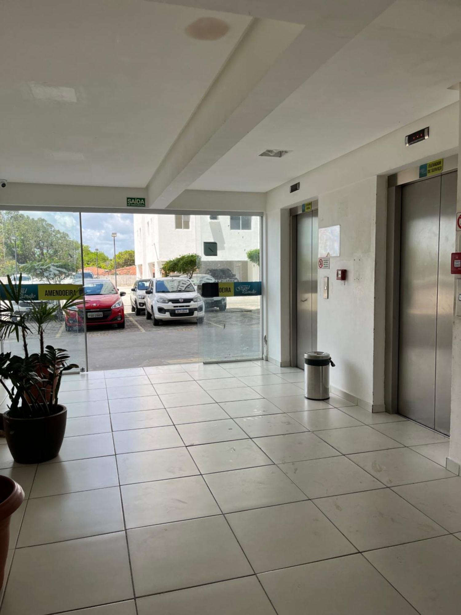 Apto Com 2/4, Elevador, Piscina! Apartamento *