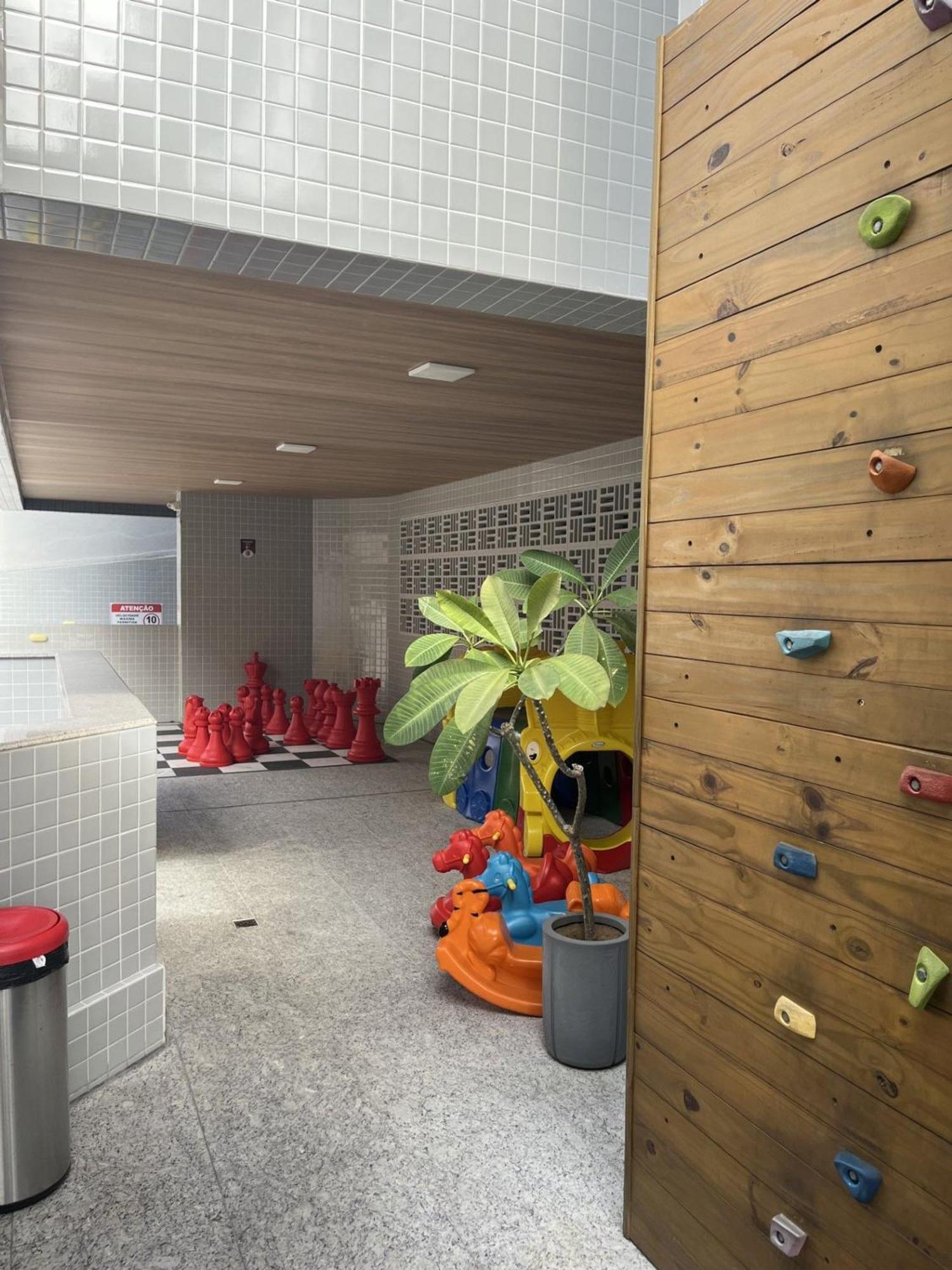 Apartamento Predio Novo Com Excelente Localizacao! Maceió
