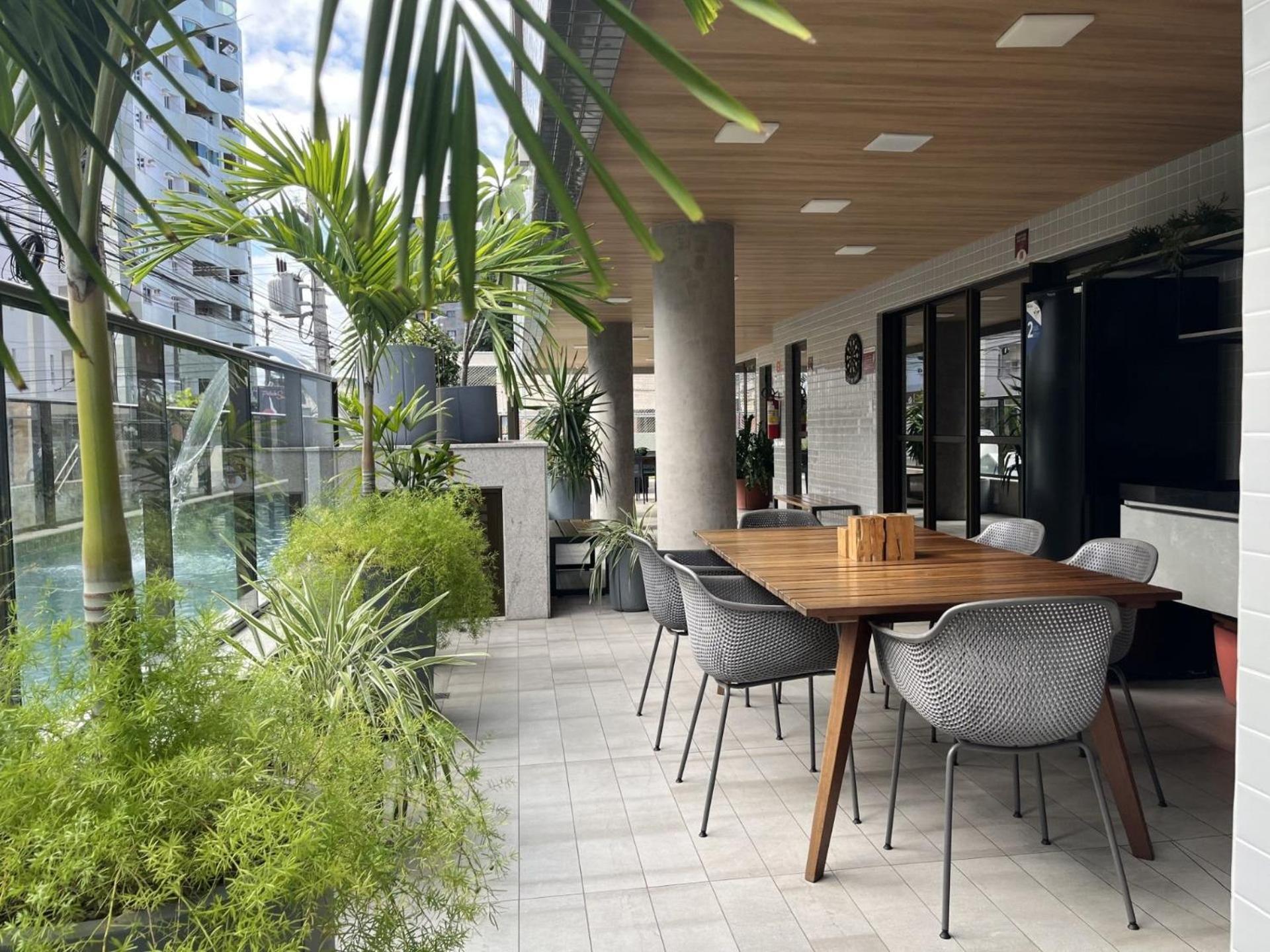 Predio Novo Com Excelente Localizacao! * Maceió