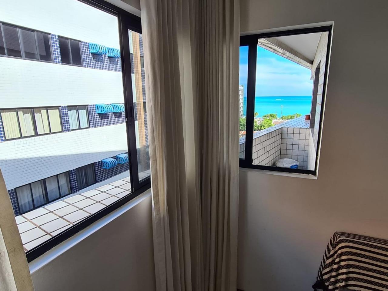 Na Port Pajucara Apartment *
