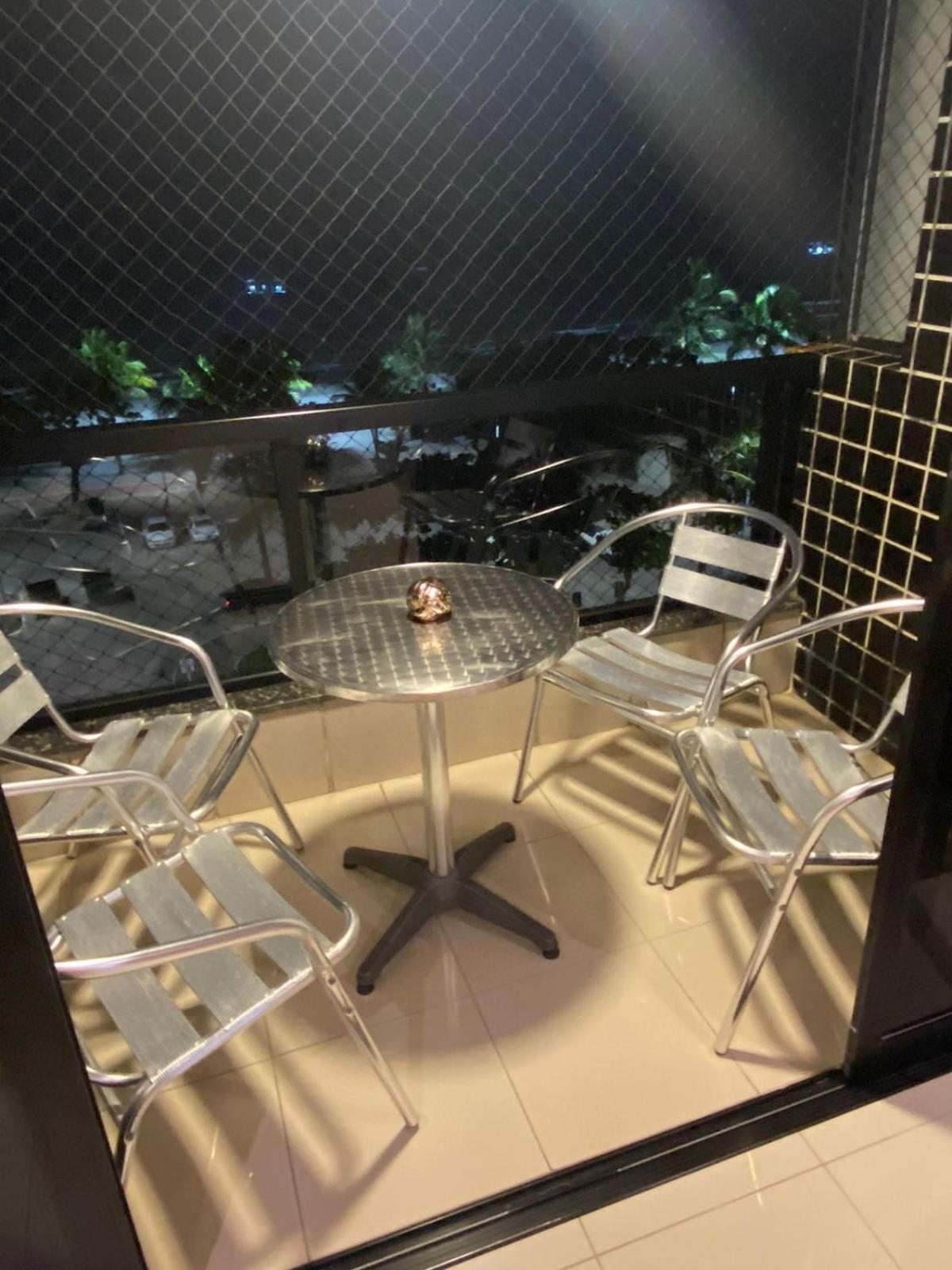 Bela,edificio Casa Bela,pajucara 77 Maceio (Alagoas)