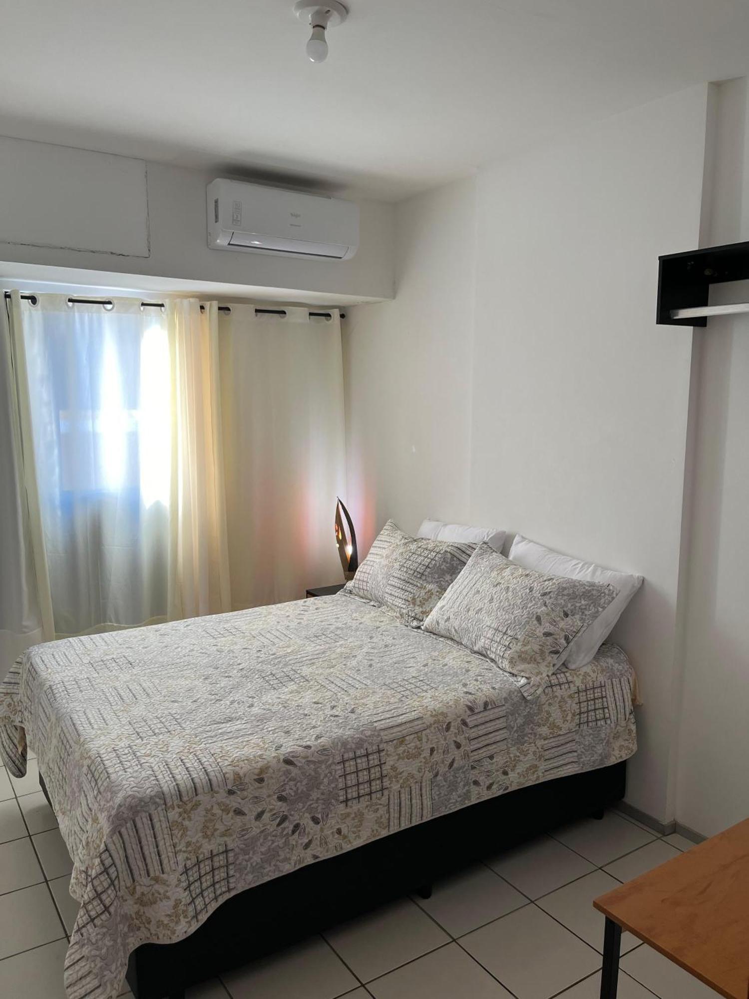 Ponta Verde, , The , 350m Da Apartamento