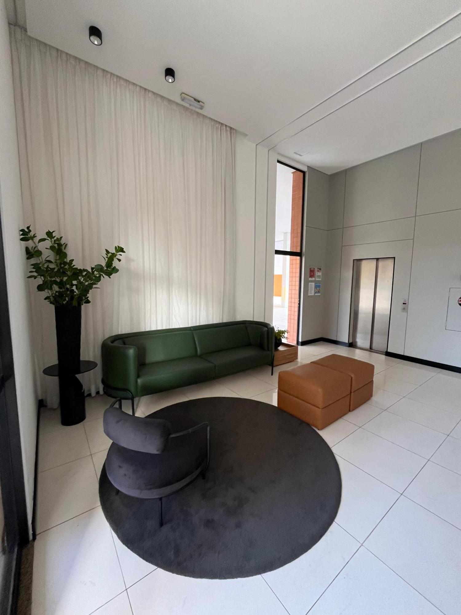 Apartamento Ponta Verde, , The , 350m Da *