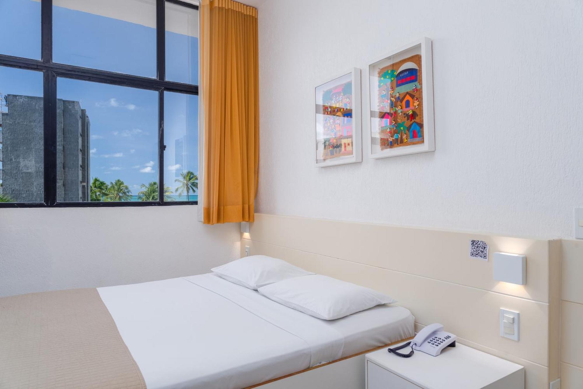 Ritz Plazamar Hotel 3*