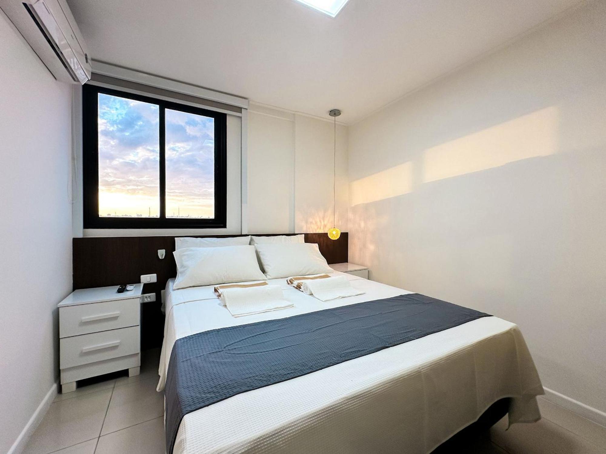 Edificio Neo 2.0 - Pajucara: Localizacao Incrivel Na Beira-mar Da Orla! Apartamento Maceió