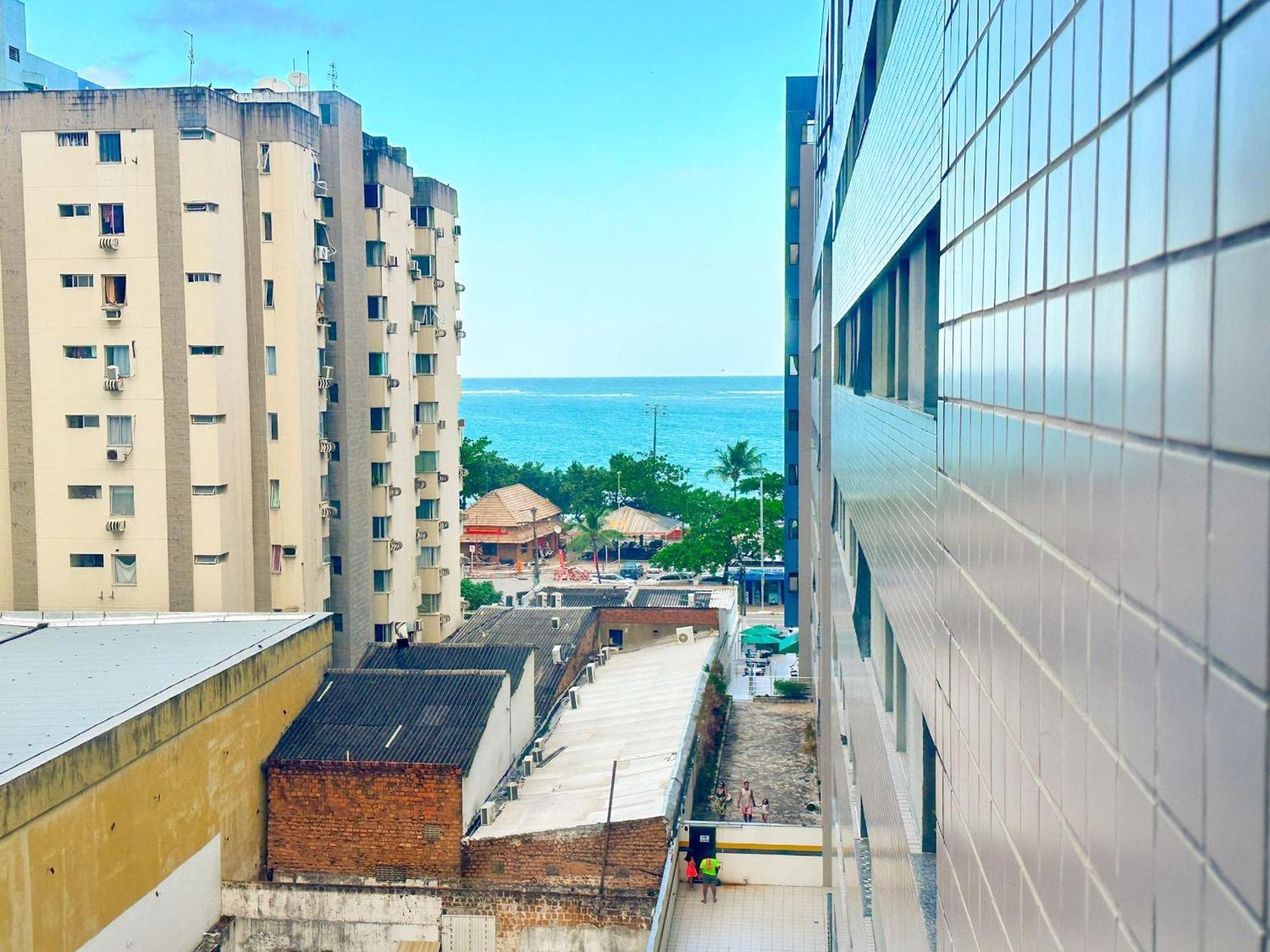 Edificio Neo 2.0 - Pajucara: Localizacao Incrivel Na Beira-mar Da Orla! Apartamento