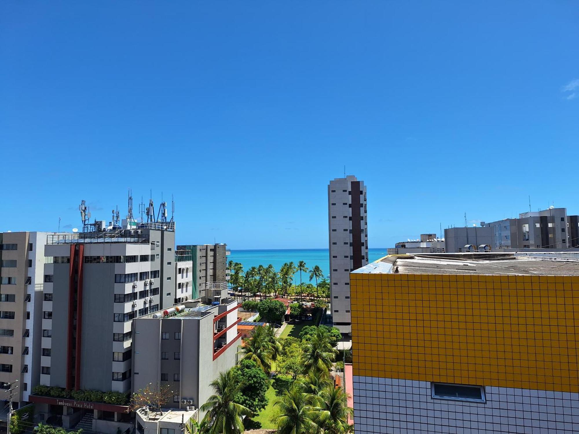 Apto A 1 Quadra Da Beira Mar De Pajucara E Ponta Maceió