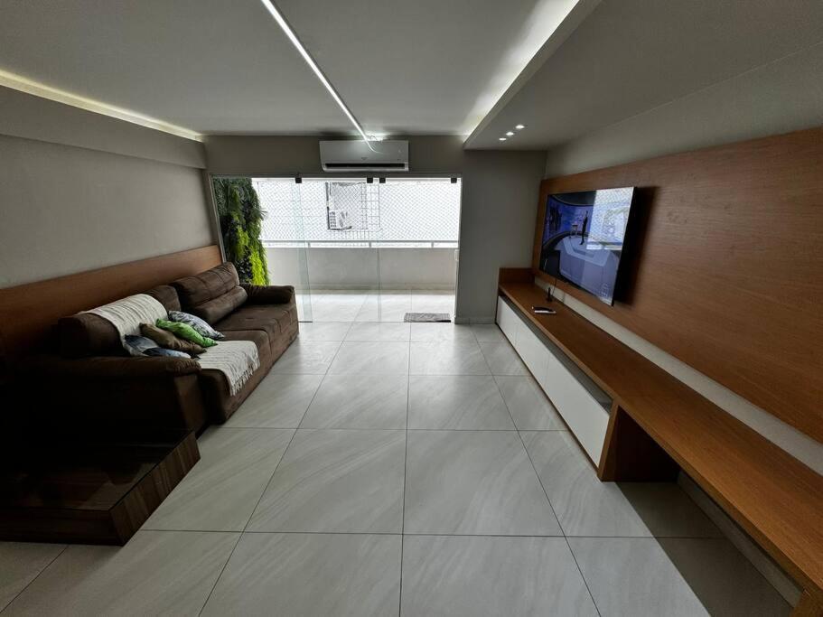Lindo E Amplo Apto 3 Qts Na Ponta Apartment *