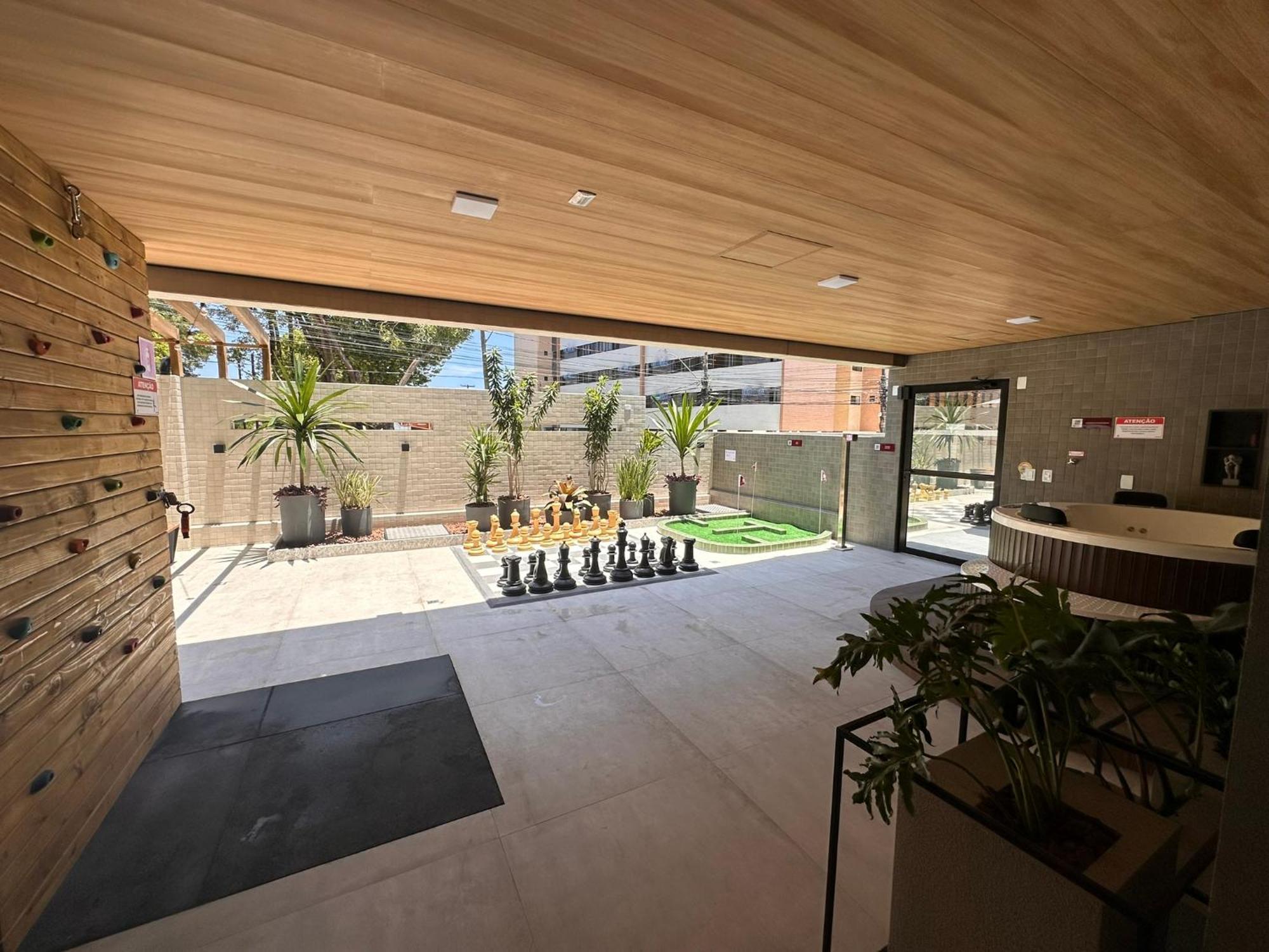 Apartamento Design Lions Ap1105 A 350 M Da De Pajucara