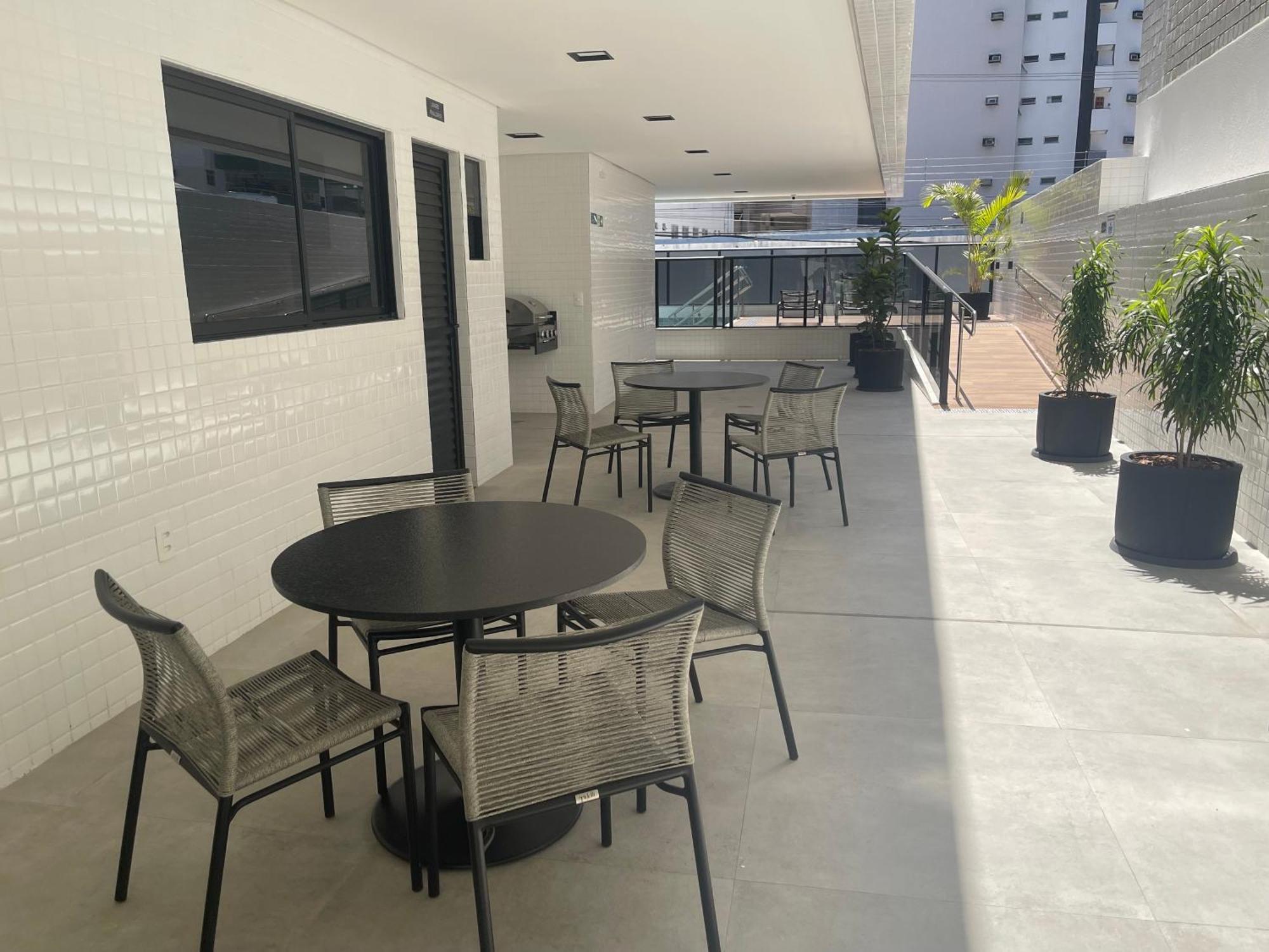 High 302 Ponta Apartamento