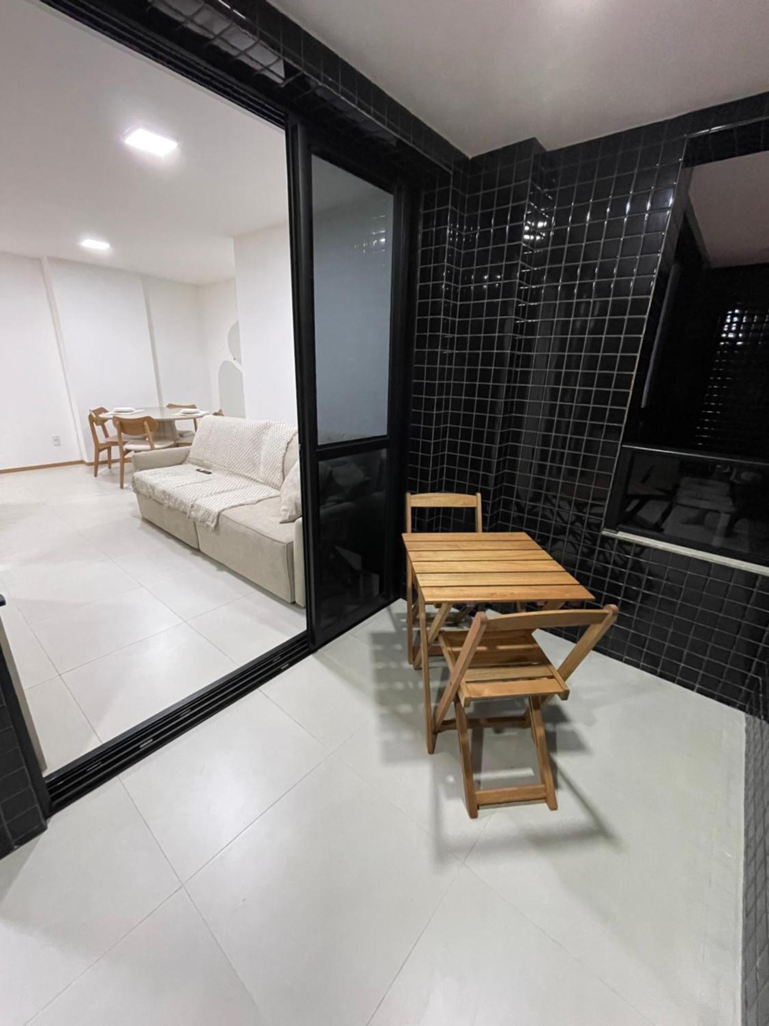 High 302 Ponta Apartamento