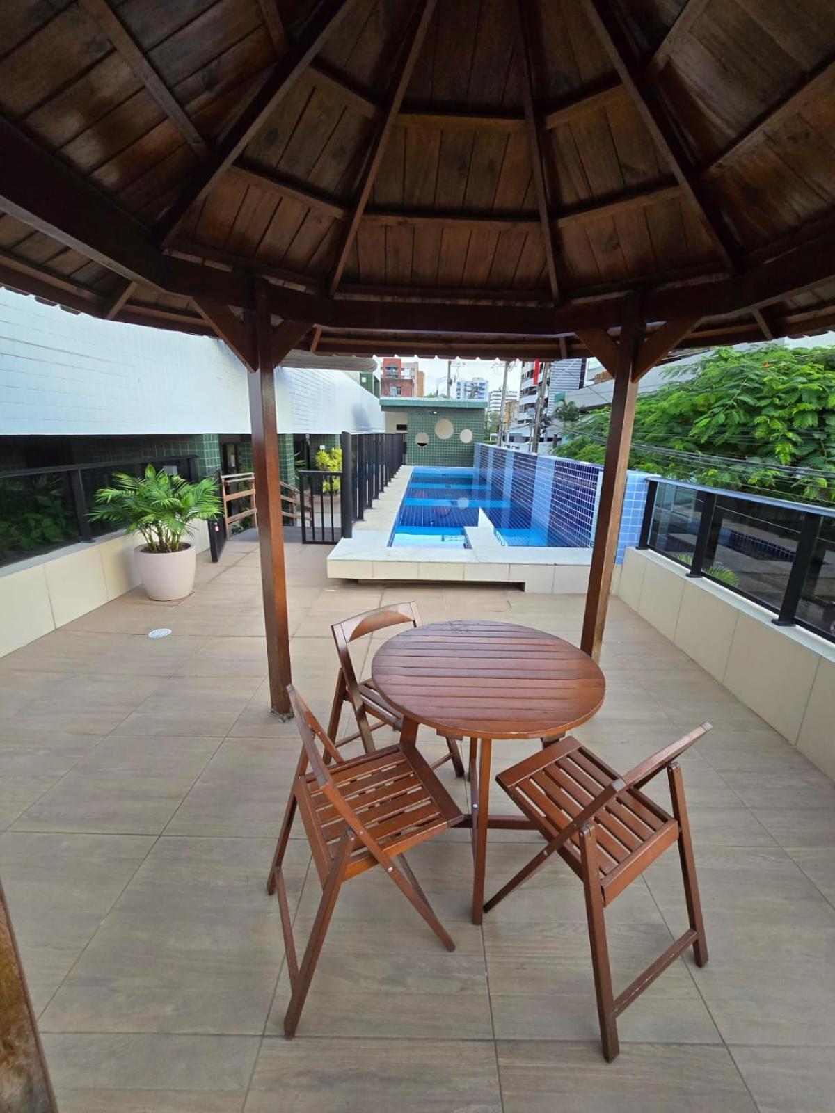 Edf Tower Apartamento *