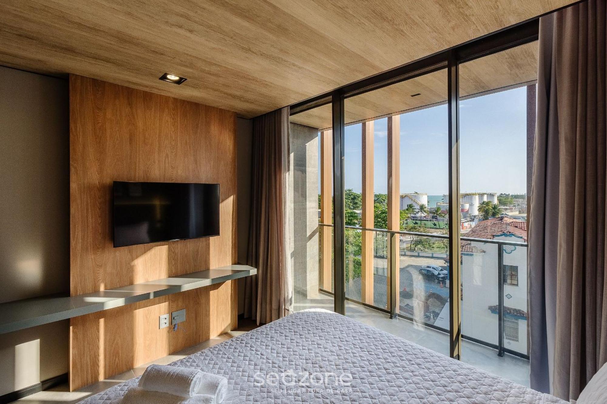 Nwts - Estudios Com Vista Lateral Mar Em