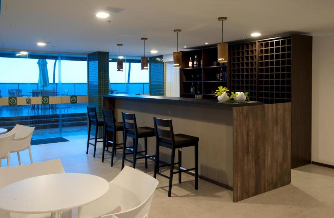 Flat No Ritz -729 Hotel