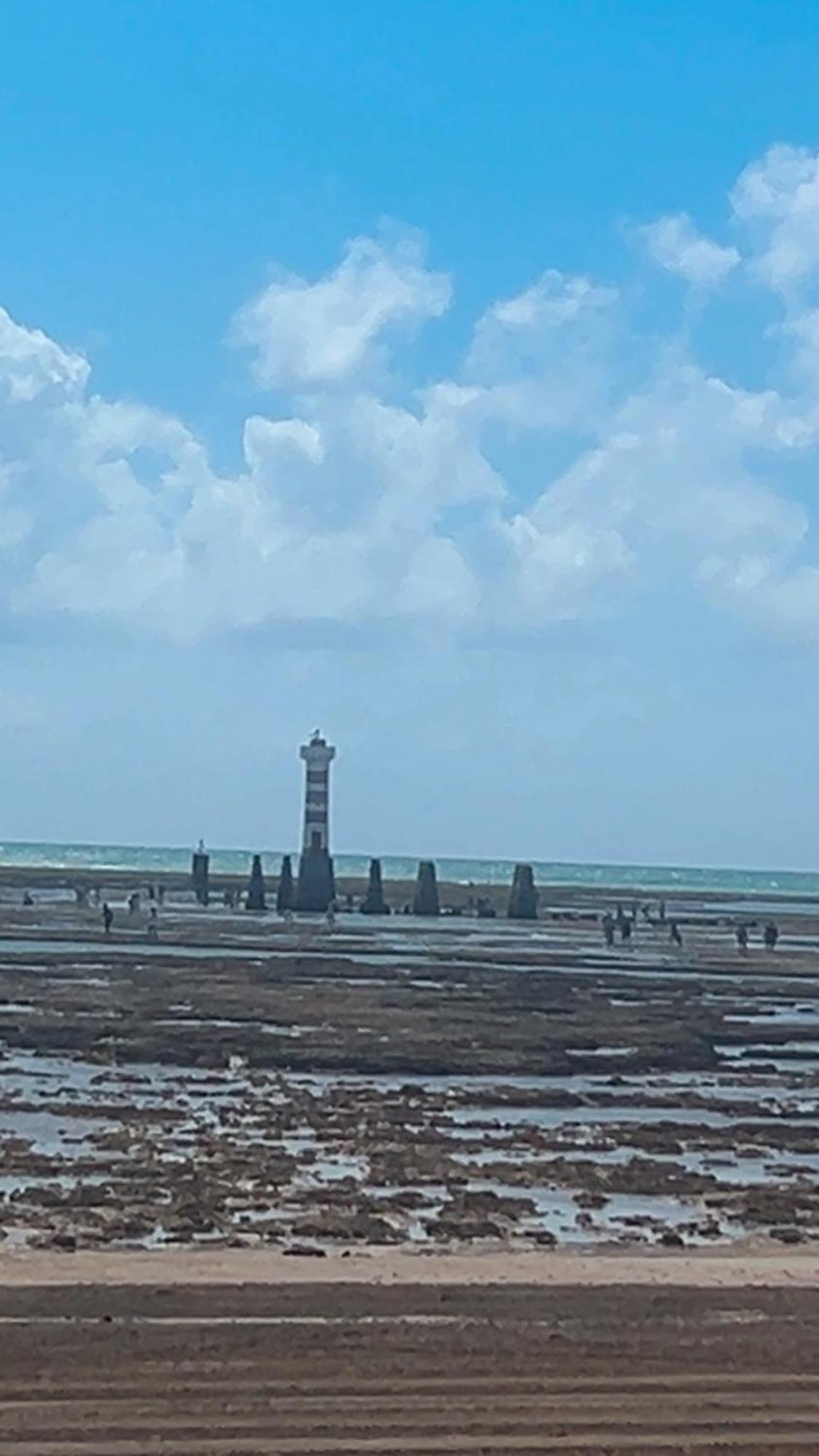 Dois Quartos Ponta Proximo A Orla De * Maceió