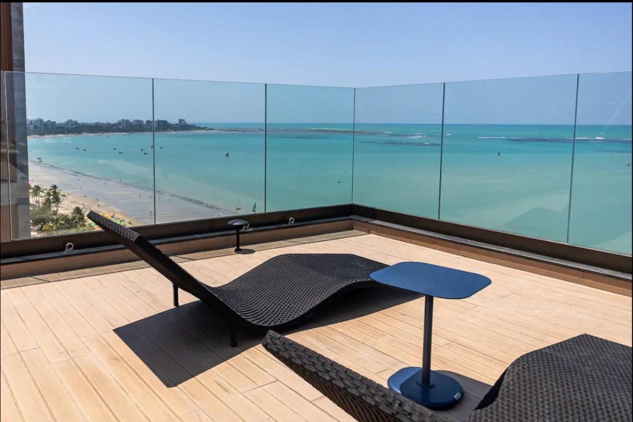 Apartamento Beira-mar Pajucara Maceió