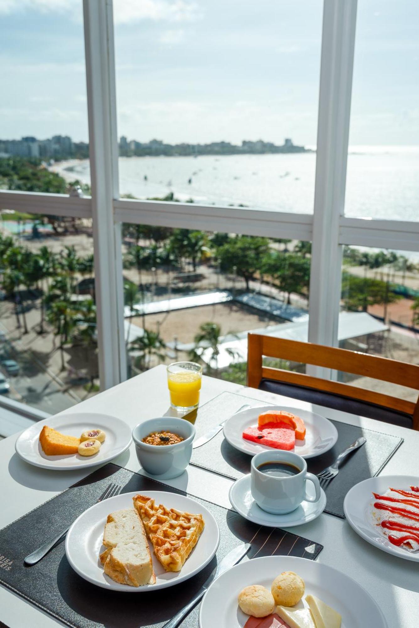 Hotel Brisa Pajucara 4*
