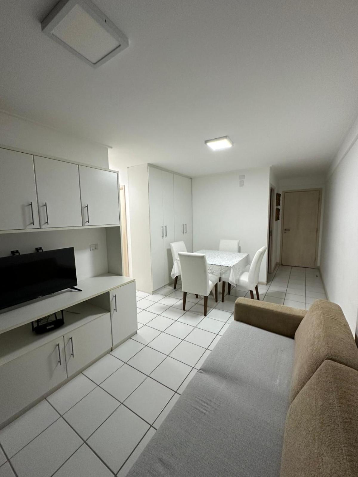 Do Apto Tem-Se Uma Bela Vista Do Mar De Pajucara Neo 2 Qts 2Garar - Adm Nutelss Aparthotel