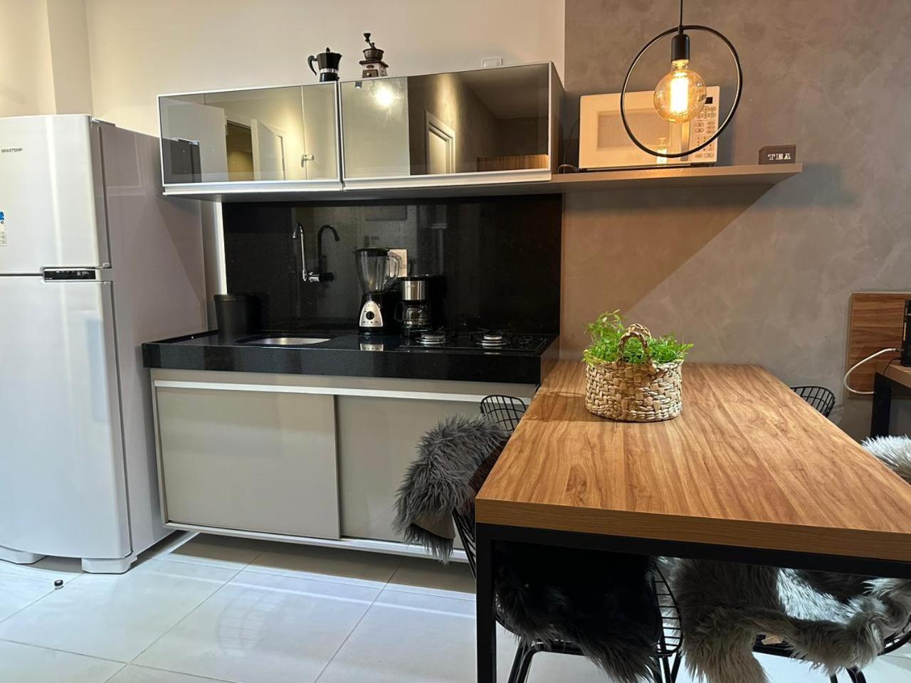 Conforto Mar-azul-ed Time 822 -sc Hospedagens Premium Apartamento