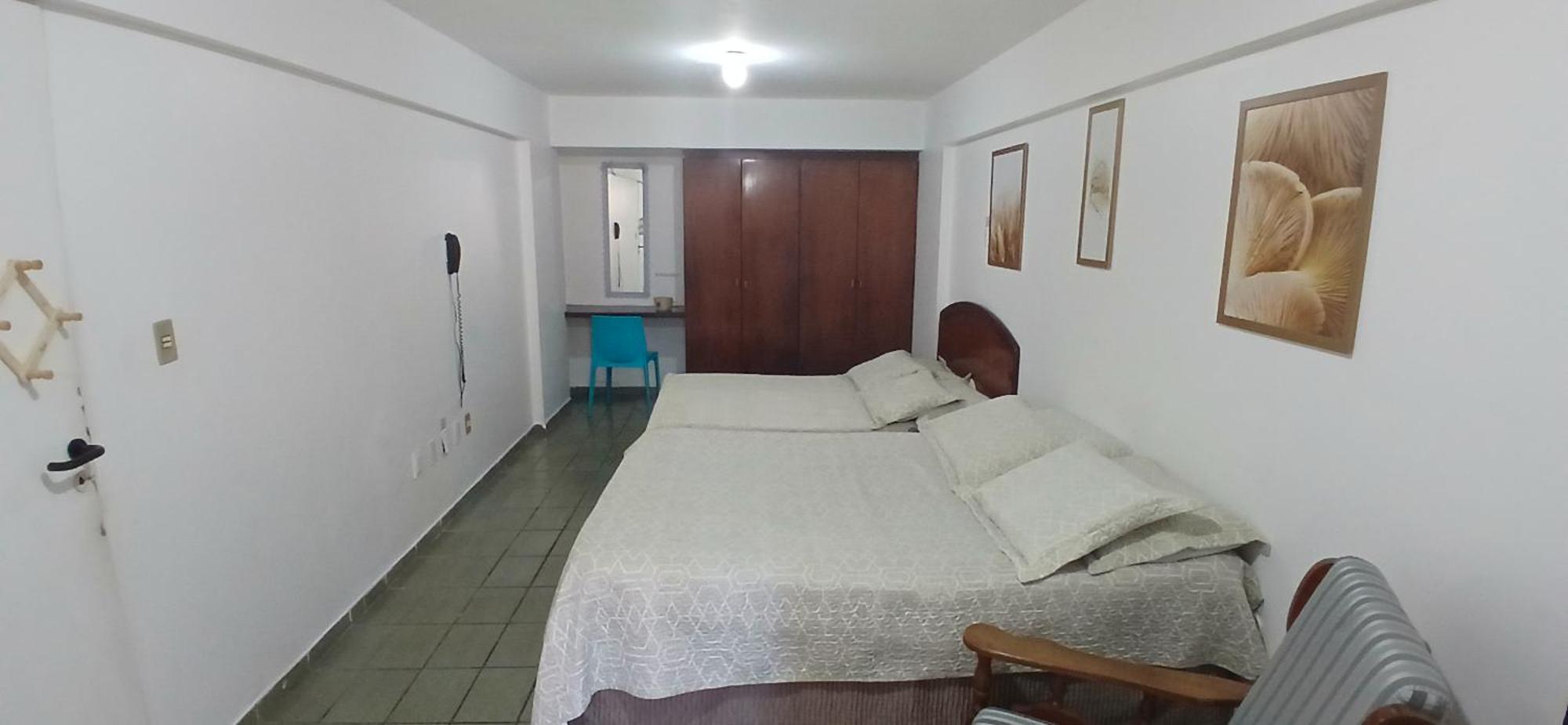 Apartamento Em Frente Ao Tropico Com Manobrista, Wi-fi, Lavadora De Roupas - Apto 202