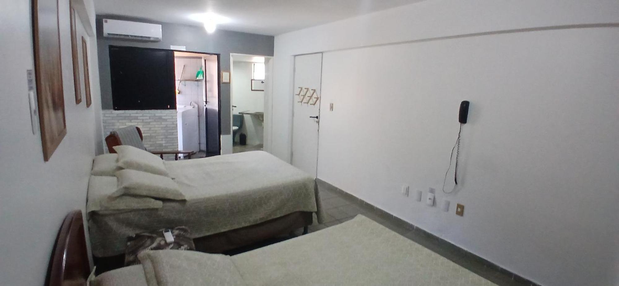 Apartamento Em Frente Ao Tropico Com Manobrista, Wi-fi, Lavadora De Roupas - Apto 202 Maceió
