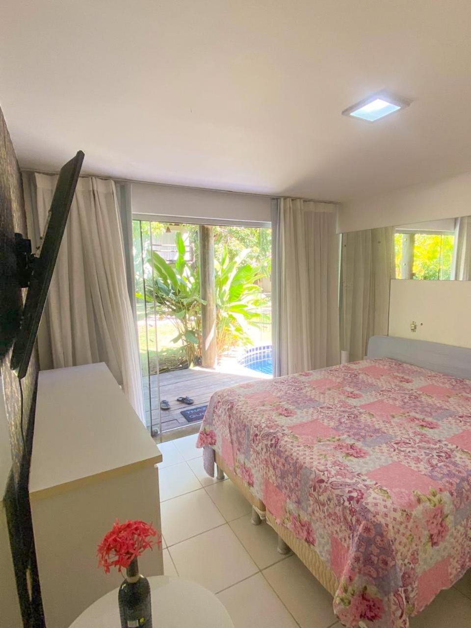 Aparthotel E Sala Com Piscina Em - Tulipa 02