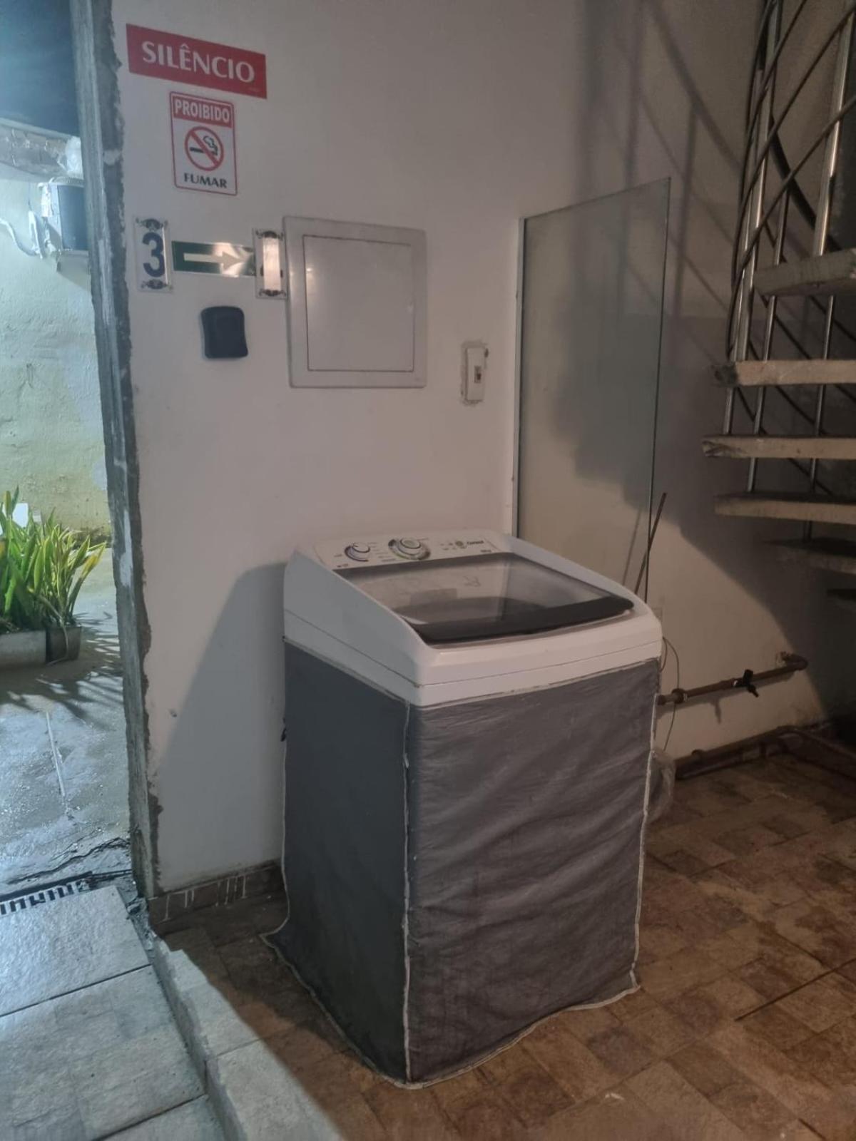 07 Kitnet Super Luxo Perto Da Climatizado