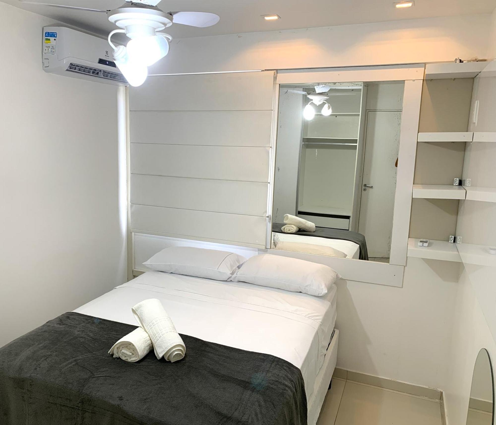 Apto 3 Quartos I Alto Padrao I 250m Da I Piscina I Garagem * Maceió