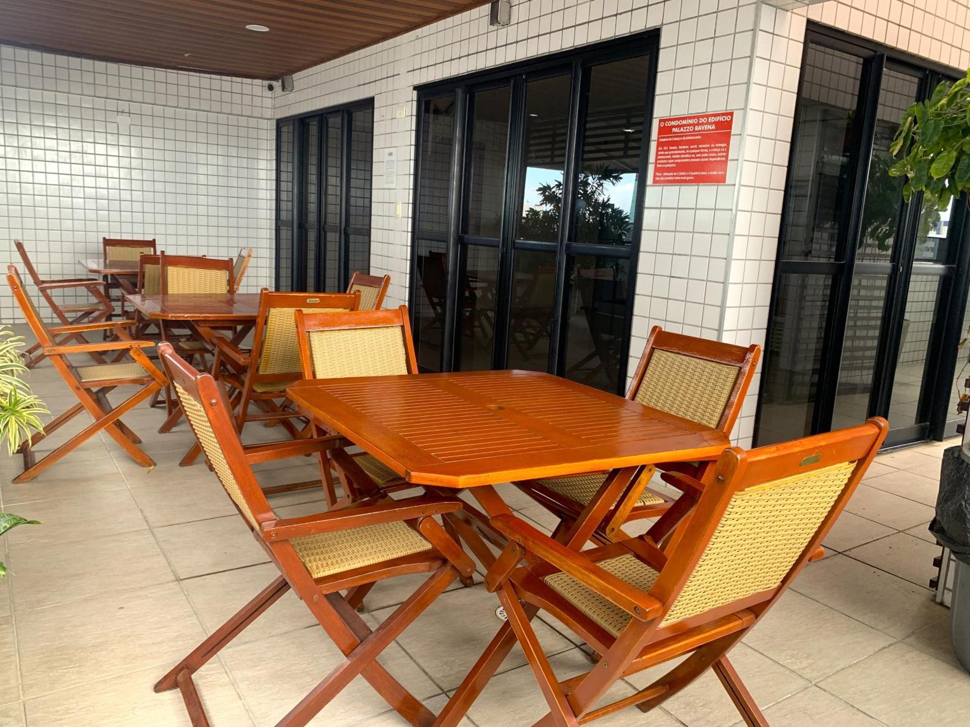 Apartamento Apto 3 Quartos I Alto Padrao I 250m Da I Piscina I Garagem