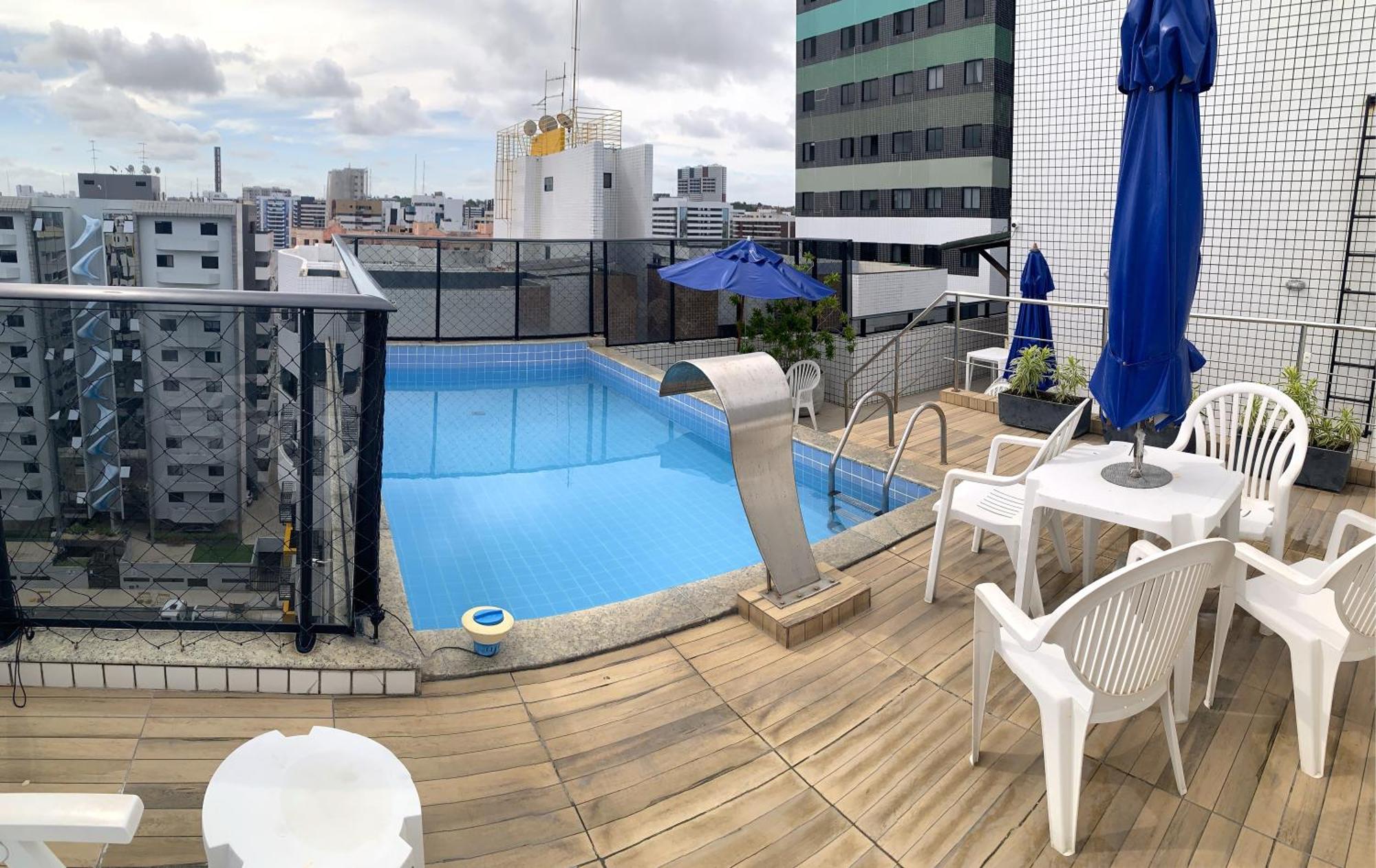 Apto 3 Quartos I Alto Padrao I 250m Da I Piscina I Garagem Maceió