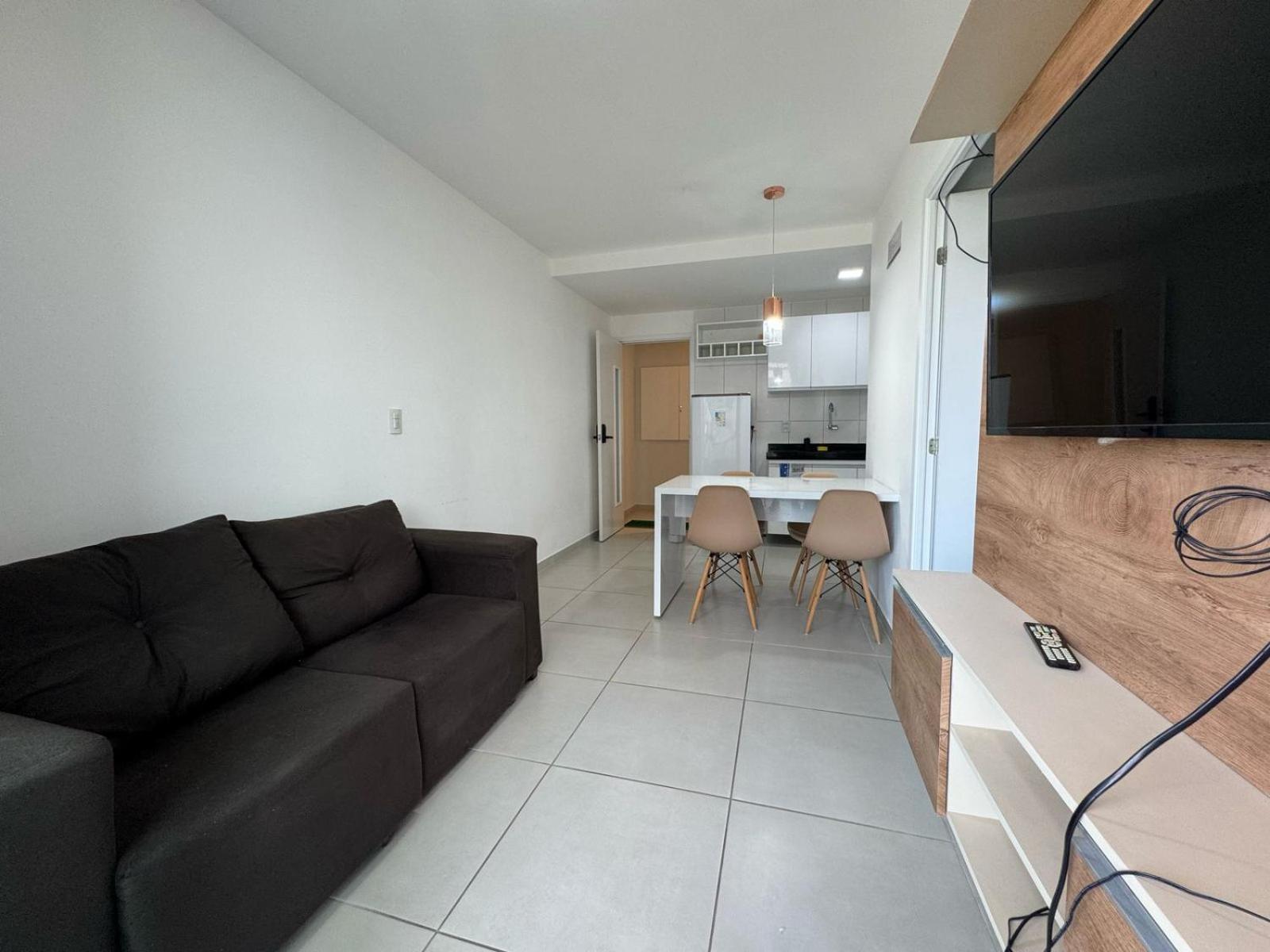 Apartamento Ape 100 Metros Do Mar - *