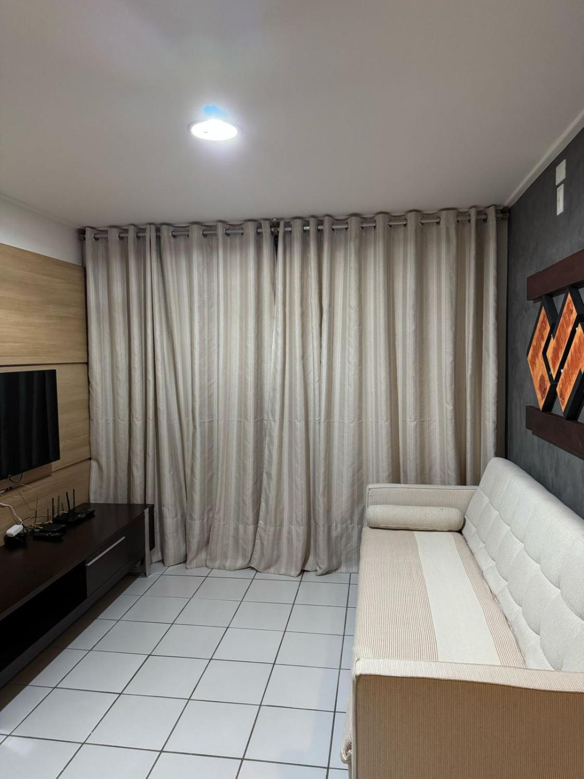 Do Apto Tem-Se Uma Bela Vista Do Mar De Pajucara Neo 2 Qts 2Garar - Adm Nutelss