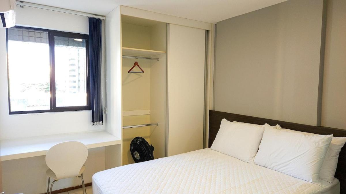 Apartamento Ape Com Localizacao Estrategica Na Ponta Verde! Maceió