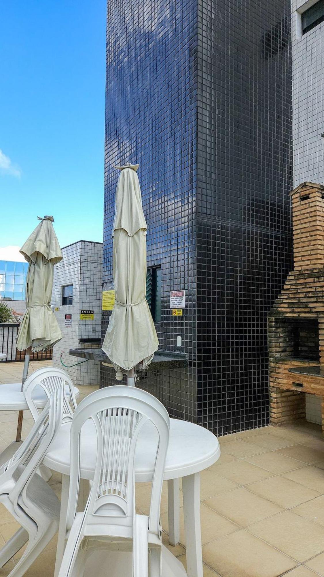 Ape Com Localizacao Estrategica Na Ponta Verde! Apartamento *