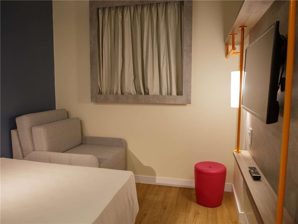 Ibis Budget Pajucara 2*