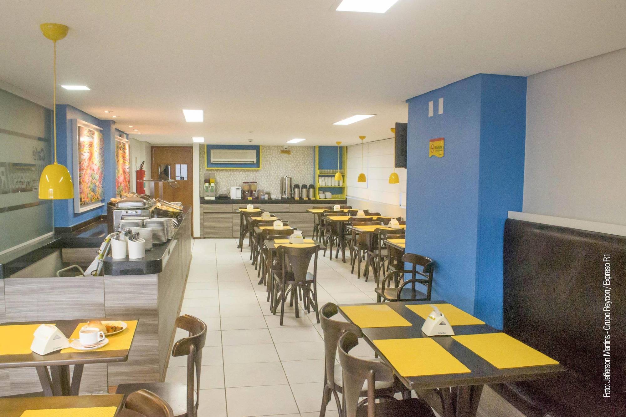 Expresso R1 Hotel