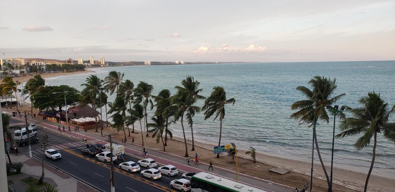 Apartamento 2 Quartos Beira-mar Ponta - Castelo B Temporada * Maceio (Alagoas)