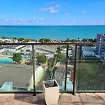 Grande Apartamento 2/4 beira-mar