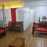 APT 4 quartos na Ponta Verde a 100 metros da praia