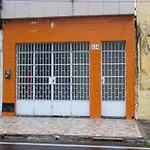 Kanaloa Hostel