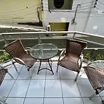 3/4 A Duas Quadras Da Praia