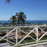 Apartamentos Vista Do Mar