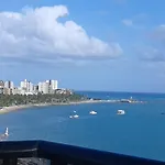 No EDIFCIO NEO 2 BEIRA DE PAJUCARA APARTAMENTO MOBILIADO COM 02 QUARTOS Consumo ELETRICO É PAGO NO CKECK-OUT