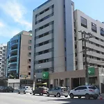 Na Beira Mar De Pajucara - Edificio Neo 2 - Tem Varanda - Vista Lateral Do Mar- Apartamento Com 02 Quartos - Avenida Doutor Antonio Gouveia 1081- Consumo Eletrico E Pago No Ckeck-Out 1Kwh E 1,35 Reias