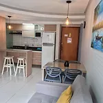 Apartamento Na Praia De Ponta Verde Com Piscina