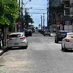 Apto Q/S A 100M Da Praia